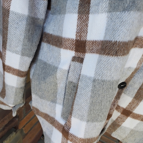 Plaid Brushed Flannel Flap Pocket Drop Shoulder Coat Shacket Women's Medium NWOT - Picture 11 of 16